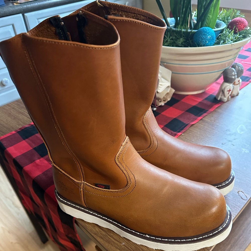Field and forest size 11w steel toe
